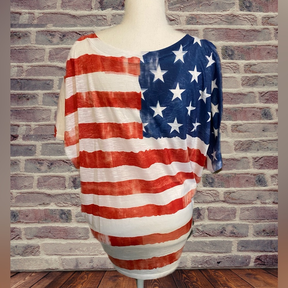 Signature Studio American Flag Top FROM CATO in SIZE XLarge LIKE NEW - Picture 3 of 16
